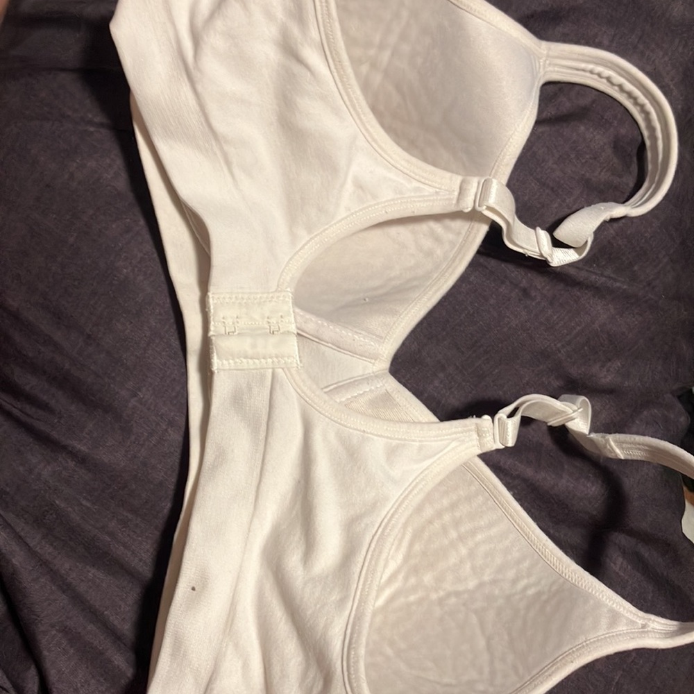 bra - Picture 2 of 3